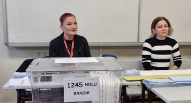 Ünlü sanatçı, Sandık Kurulu Üyesi oldu