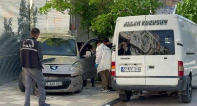 14 yaşında direksiyon başına geçti: 1 ölü, 2 yaralı
