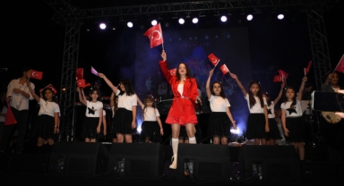 23 Nisan coşkusu Osmangazi’yi sardı