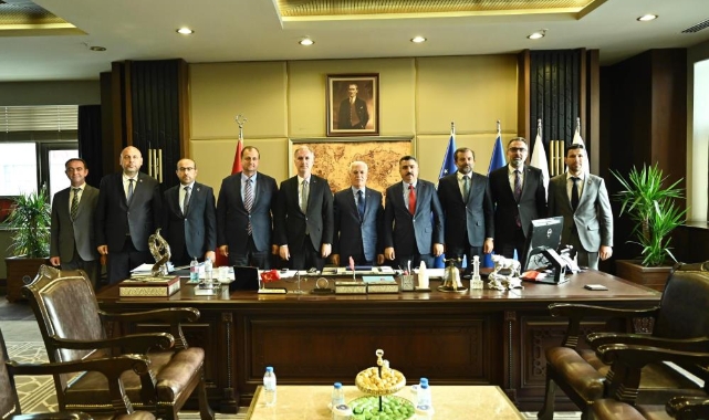 Başkan Bozbey, AK Partili Belediye başkanlarını ağırladı