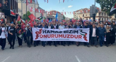 Binlerce İnegöllü Gazze için yürüdü
