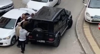Bursa'da yol verme tartışması kamerada