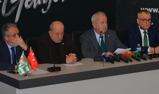 Bursaspor Divan Kurulu: “Fedakarlık istemek mecburiyetindeyiz”