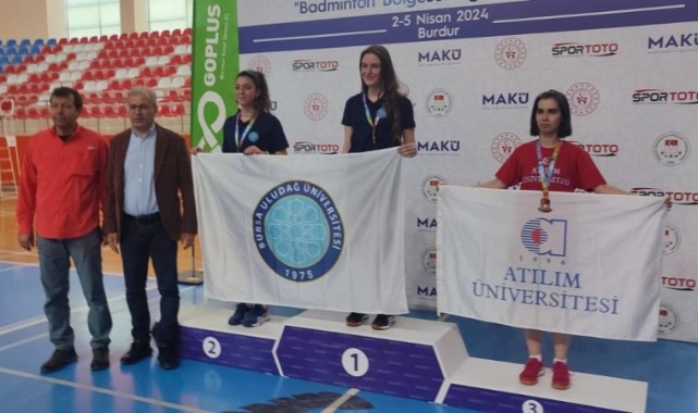 BUÜ Badminton Takımı süper ligde