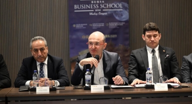Genç Girişimciler Bursa Business School’da Buluştu