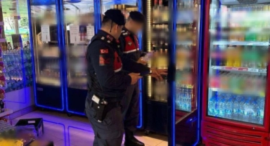 Jandarmadan kaçak alkol uygulaması