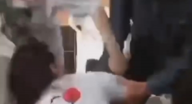 Saç saça kavga kamerada