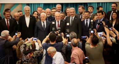 Şadi Özdemir mazbatasını aldı