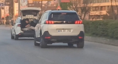Sosyal medya sevdasına canını hiçe saydı