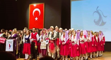15. Uluslararası Folklor Festivali’nde BUÜ rüzgarı