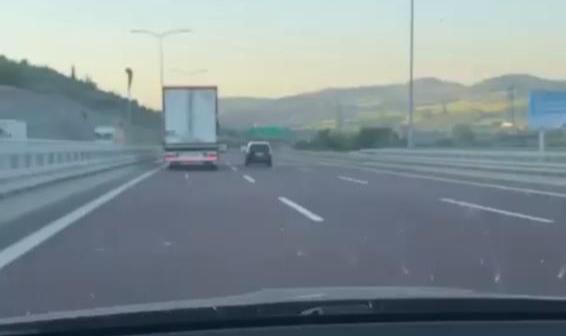 180 Km hıza ulaştı, tır'a yetişemedi