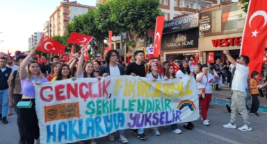 19 Mayıs kutlamaları Nilüfer'i sardı
