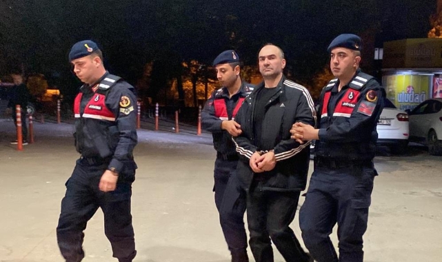 6 aydır aranan şahsı jandarma yakaladı
