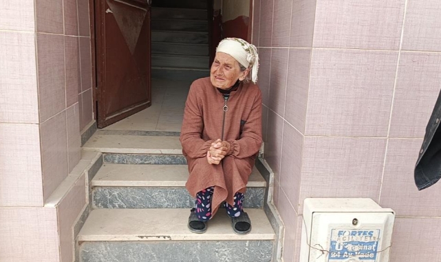 Annesi uzun ekmek almadı diye evi terketti