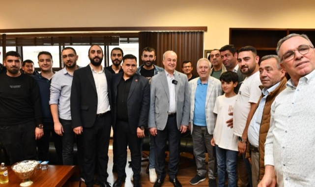 Aziz Yıldırım'dan, Başkan Şükrü Erdem'e ziyaret