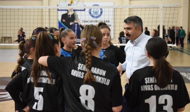 Başkan Yılmaz'dan sporculara ziyaret