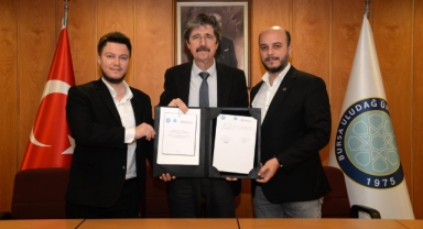 BUÜ'den dijital sektöre nitelikli personel yetiştirecek protokol