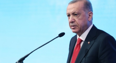 Cumhurbaşkanı Erdoğan: Öğretmenlerimize kapsamlı düzenleme geliyor
