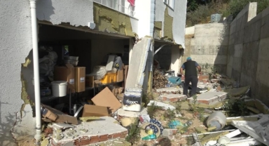 Ev sahibine kızan kiracı apartmanı havaya uçurdu