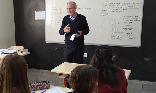 Eyüpsultan’da lisede dehşet: Müdüre kurşun yağdırdı