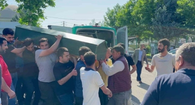 Feci kazada ölen 8 kişinin cenazesi Diyarbakır’a getirildi
