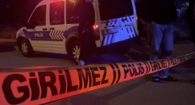 Husumetliler sokakta karşılaştı, birbirlerine ateş açtılar