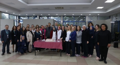 İlker Çelikcan'da Hemşireler Günü hastalarla birlikte kutlandı