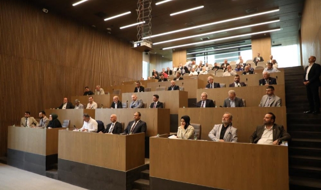İnegöl Belediyesi 2023 bütçesi oy çokluğuyla kabul edildi