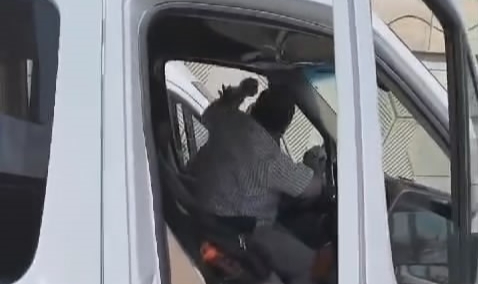 İnegöl'de dolmuş şoförlerinin kavgası kamerada