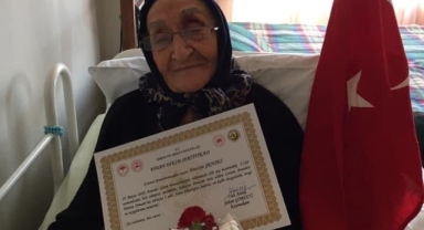 İnegöllü asırlık çınar 106 yaşında hayatını kaybetti