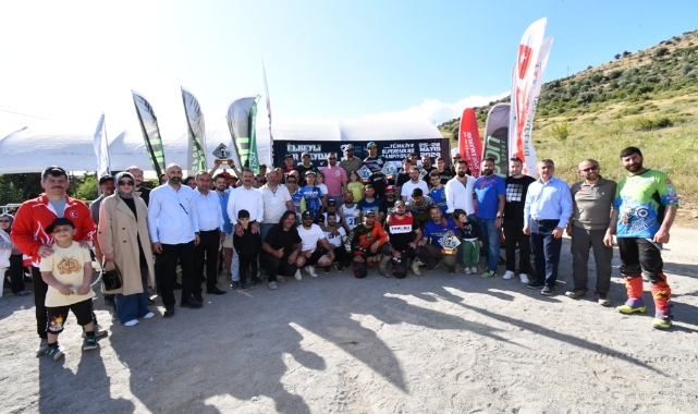 İznik'te kupalar sahiplerini buldu