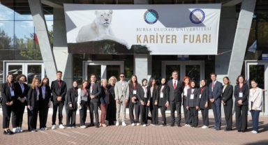 Kariyer Fuarı binlerce öğrenciyi ağırladı