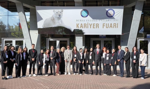 Kariyer Fuarı binlerce öğrenciyi ağırladı