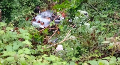 Rize’de gelin arabası şarampole uçtu: 5 yaralı