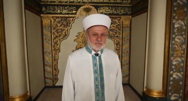 Ulu Cami'nin 25 senelik baş imamı emekli oldu