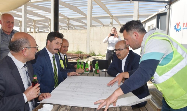 Vali Demirtaş hızlı tren inşaatını inceledi