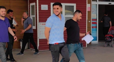 Ablasını bıçaklayan sığınmacı kardeş tutuklandı