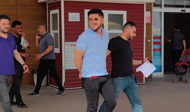 Ablasını bıçaklayan sığınmacı kardeş tutuklandı