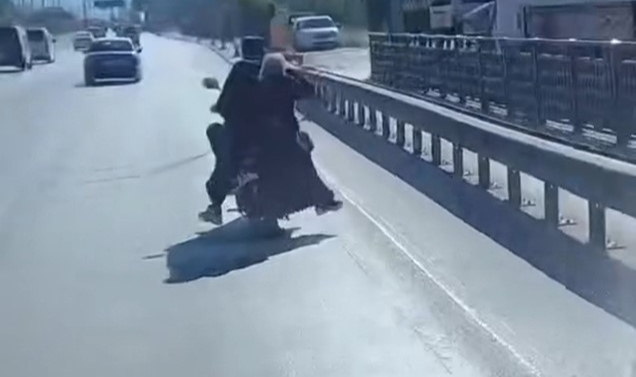 Aile boyu tehlikeli yolculuk pes dedirtti