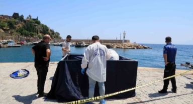 Antalya’da denizde kimliği belirsiz ceset bulundu