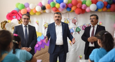 Başkan Yılmaz'dan karne alan öğrencilere tebrik