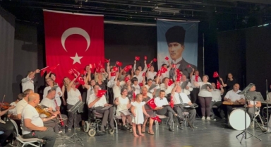 Bizim Ev katılımcılarından muhteşem konser