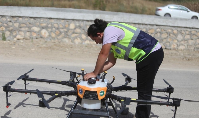 Bursa'da haşerelere karşı dronlu mücadele