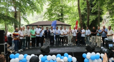Burulaş ailesi piknikte buluştu