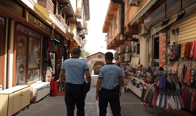 Büyükşehir zabıtası Bayram’da 7-24 sahada