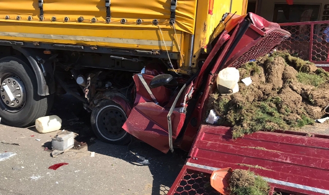 Çanakkale'de feci kaza: 2 ölü