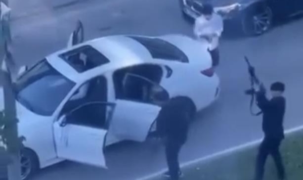 Düğün'mü savaş'mı belli değil