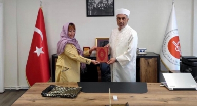 Filipinli kadın Bursa'da müslüman oldu