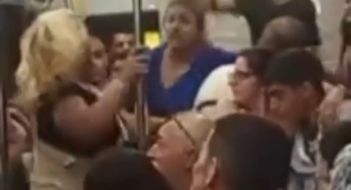 Kadınların otobüste kavgası kamera'da!