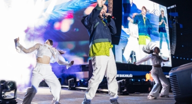 Kültür Yolu Festivalinde Sinan Akçıl sahne aldı